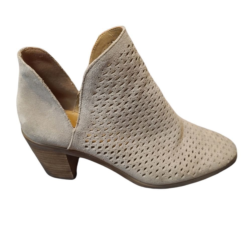 LUCKY BRAND PODGIA PERFORATED BOOTIES 10